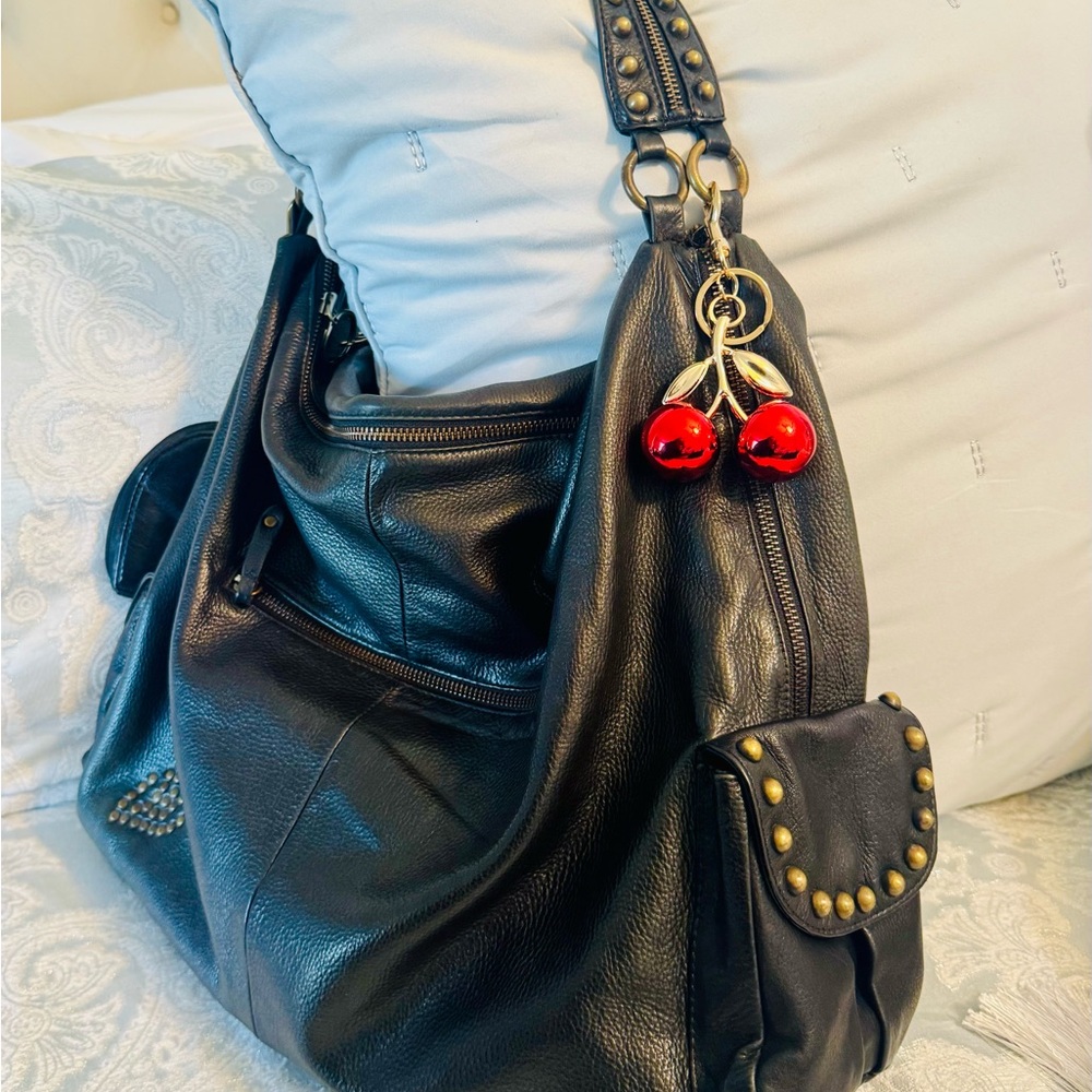 Betsey Johnson Black Hobo Bag All Leather Vintage - Picture 10 of 15